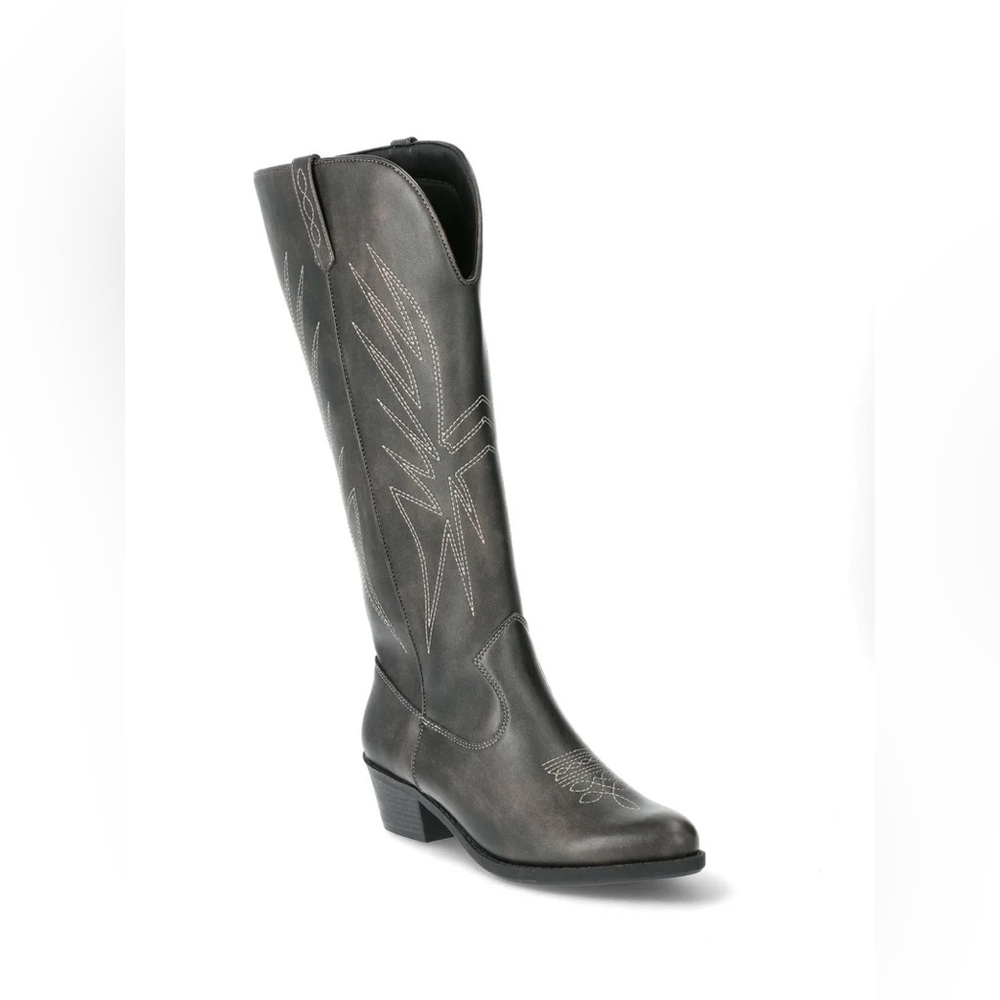No Boundaries Women's Tall Faux Leather Western Boots NWT size 8